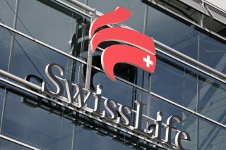 Si les nouvelles normes comptables IRFS 17 et IRFS 9 étaient appliquées, le bénéfice net 2022 s'en retrouverait réduit à 1,03 milliard de francs, en raison de la contre-performance sur les marchés financiers, contre 1,46 milliard annoncé dans le r...